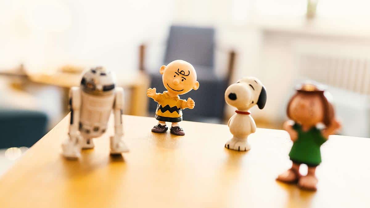 KJPP Praxis Gabriele Griep - kleine Figuren Snoopy und Charlie Brown